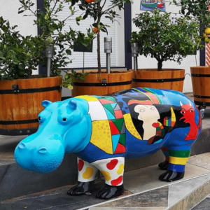 Artystyczna Figura Hipopotam Pop Art – Designerska Ozdoba Reklamowa i Ogrodowa