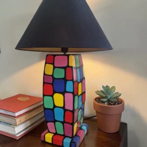 Designerska Lampa Stołowa Pop Art – Kolorowa Mozaika Geometryczna